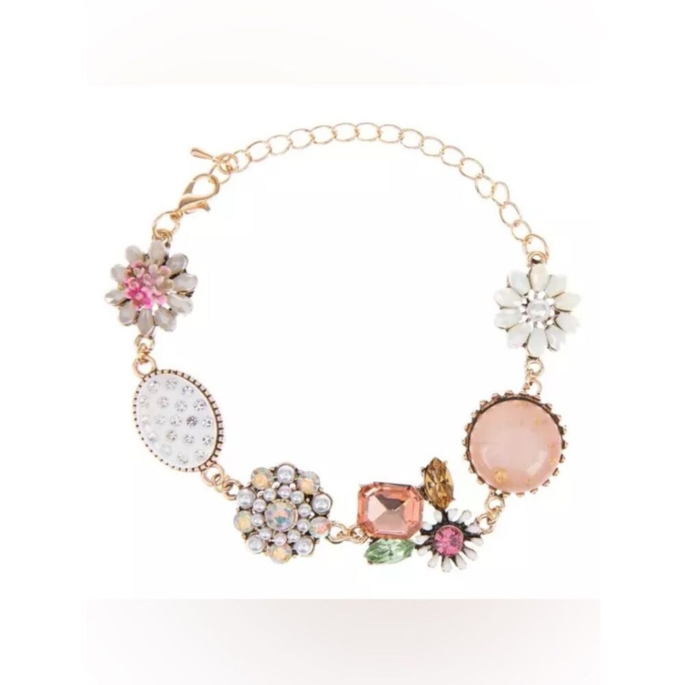New Metal Gallery Pastel Flower Bracelet